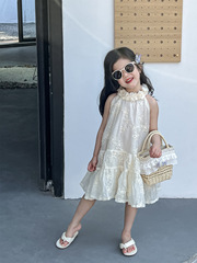 女童禮服2024夏季連衣裙掛脖式花瓣領重工刺繡無袖大擺公主連衣裙