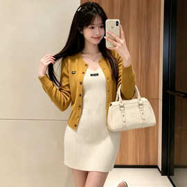 原版高品质MU家吊带连衣裙+圆领开衫针织套装女百搭纯欲风两件套