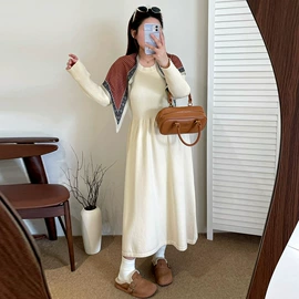 大码针织衫;大码休闲裤;大码半身裙