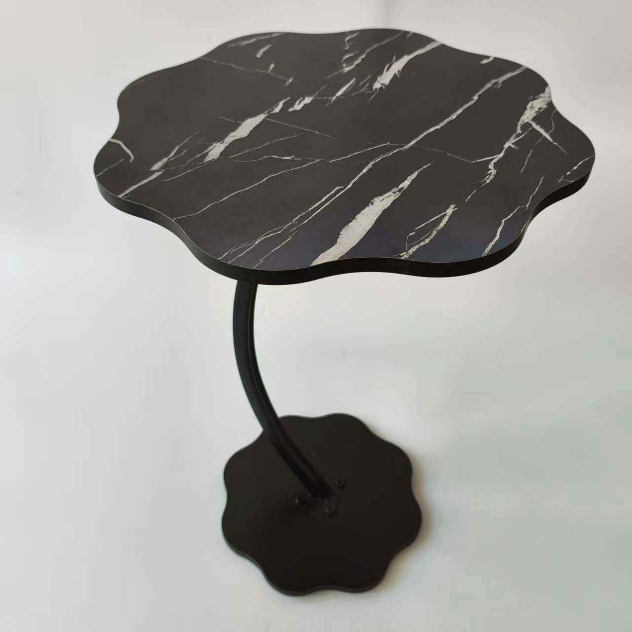 검은 꽃잎 스타일丨40*40*60丨검은색 브래킷
