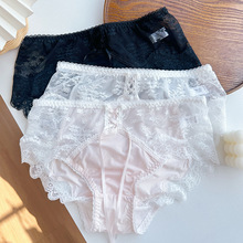 梦里落花·高级感蕾丝牛奶丝拼接包臀少女内裤