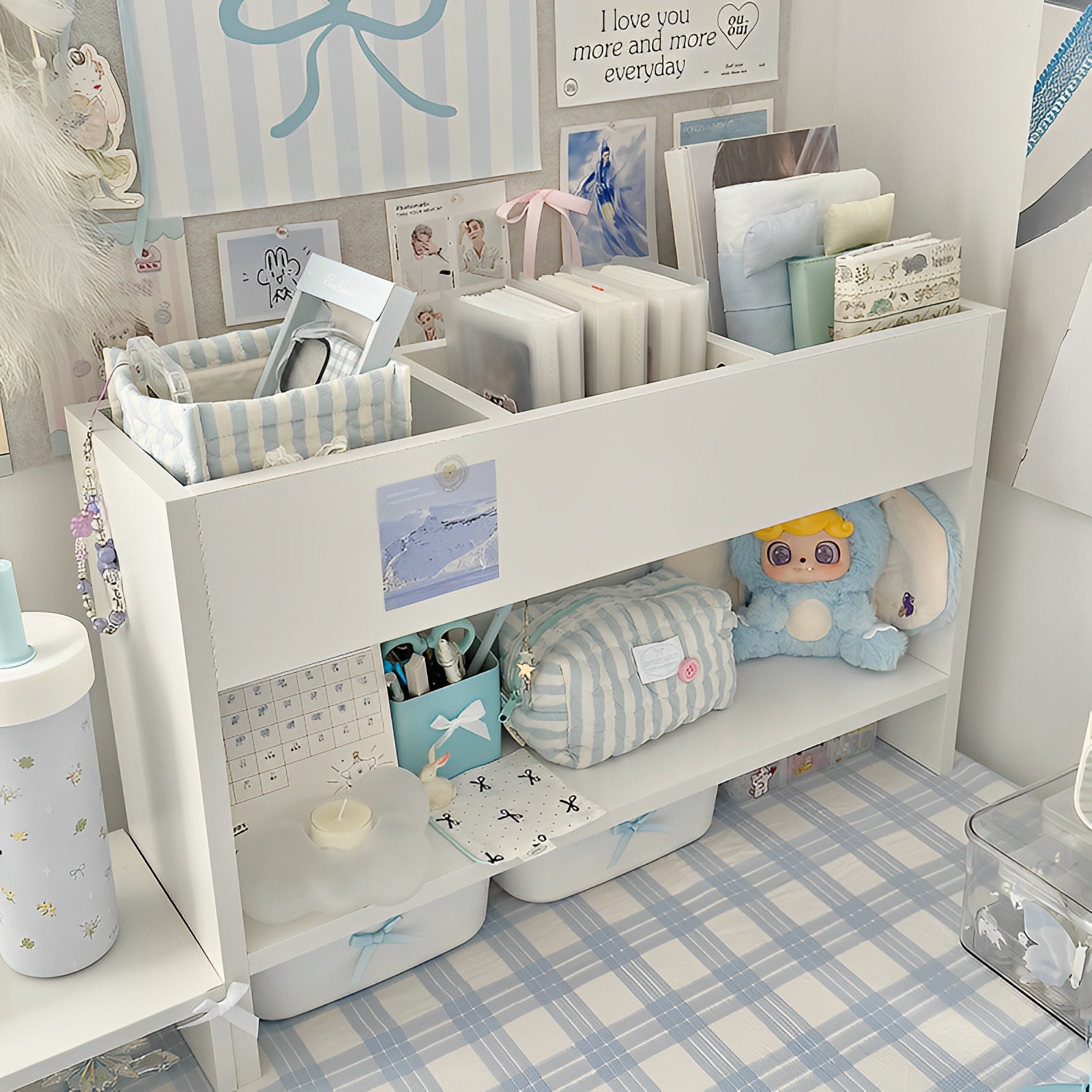 Ins Wind Girl Heart Estante de escritorio Estante de escritorio Estante de almacenamiento multicapa Estante de escritorio de dormitorio hermoso artefacto de transformación