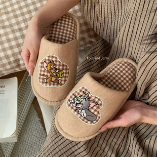 ����؈��������Ů�ذ�Ь���^��H���m�ɐۜ�ķ؈����������Ь����