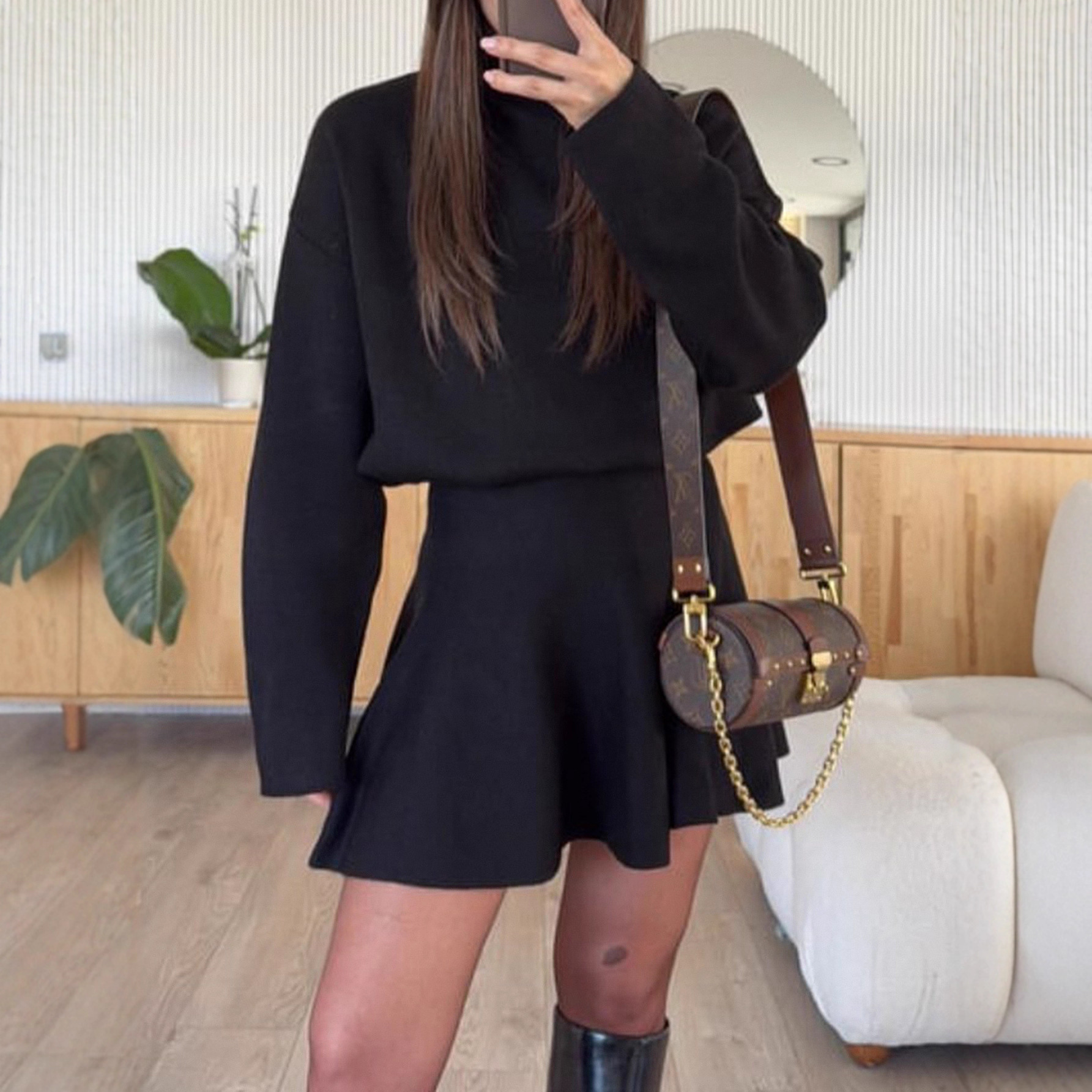 2025 New style of European and American casual vacation sweaters, long sleeves, short skirts, dresses, women's clothing, autumn and winter, Amazon fur collar