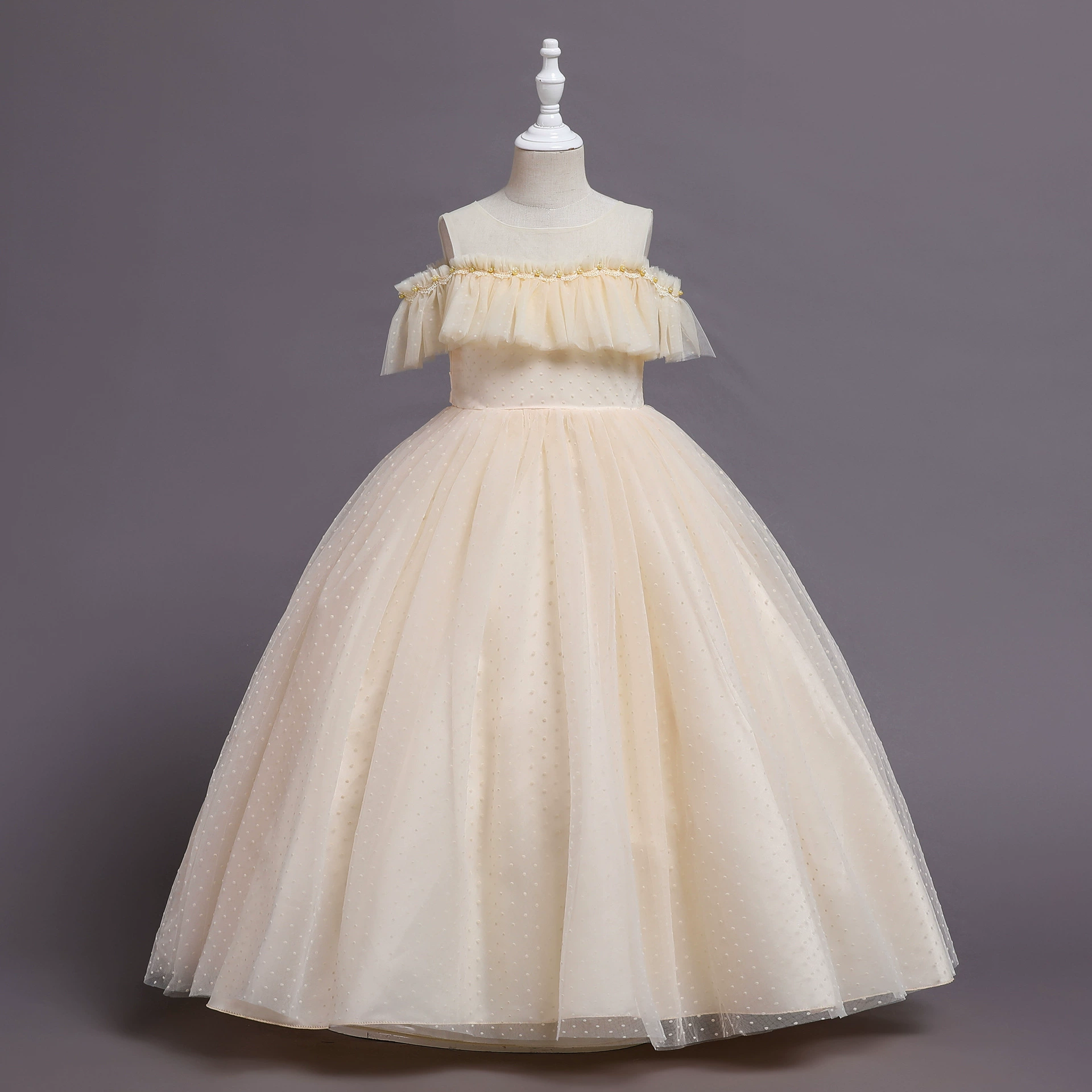 Evening dress, flower girl dress, cute skirt, tulle, open shoulders