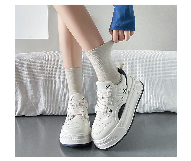 2024 début du printemps nouvelle édition coréenne petites chaussures blanches femme Instagram étudiant sport et loisirs chaussures de planche chaussures de tir de rue semelle épaisse_voghion.com
