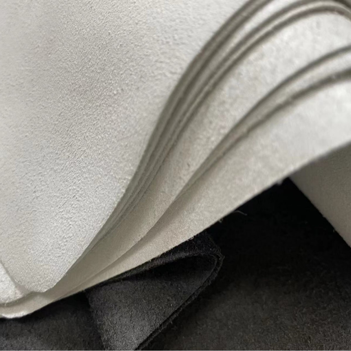 高档汽车密封布超纤贝斯通用防水防油污 改装座椅通风座椅配件