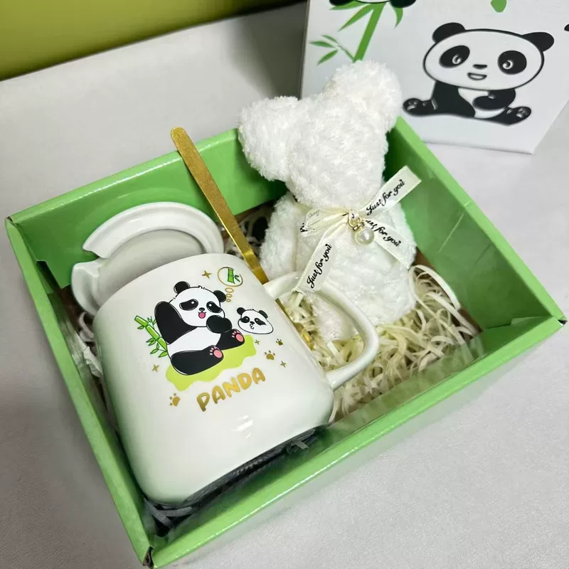 Coffee towel with bow, spoon, creative gift box, with little bears, creative gift