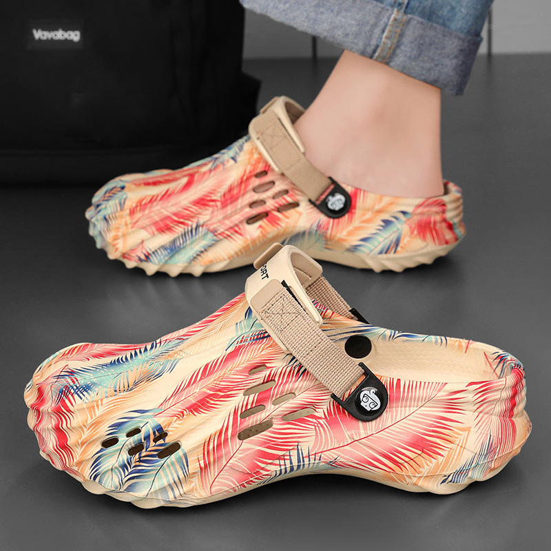 Cross-border plus size Men's Summer New Corrugated Sports Hole Shoes Outdoor Printed Non-slip Beach Baotou Sandals