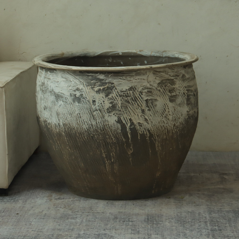 in stock earthen pottery courtyard large vat retro pottery vat coarse pottery vat folk custom vat home and home decoration vat lotus vat breathable pottery basin