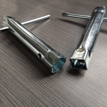 �S�ҹ�����Ͳ���������ķ����^��˨��ñ�Wʽ�߉���|����^���b