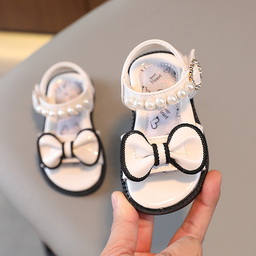 女童凉鞋夏季宝宝学步鞋公主软底婴儿0-3一岁1小女孩小童防滑皮鞋