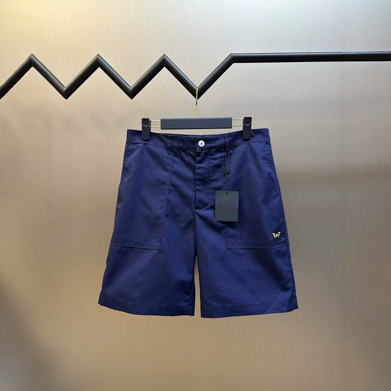 2026 Summer Buttoned Three-Quarter Refreshing Casual Shorts with a Silky Feel Men's Shorts Men's Leather Work Shorts