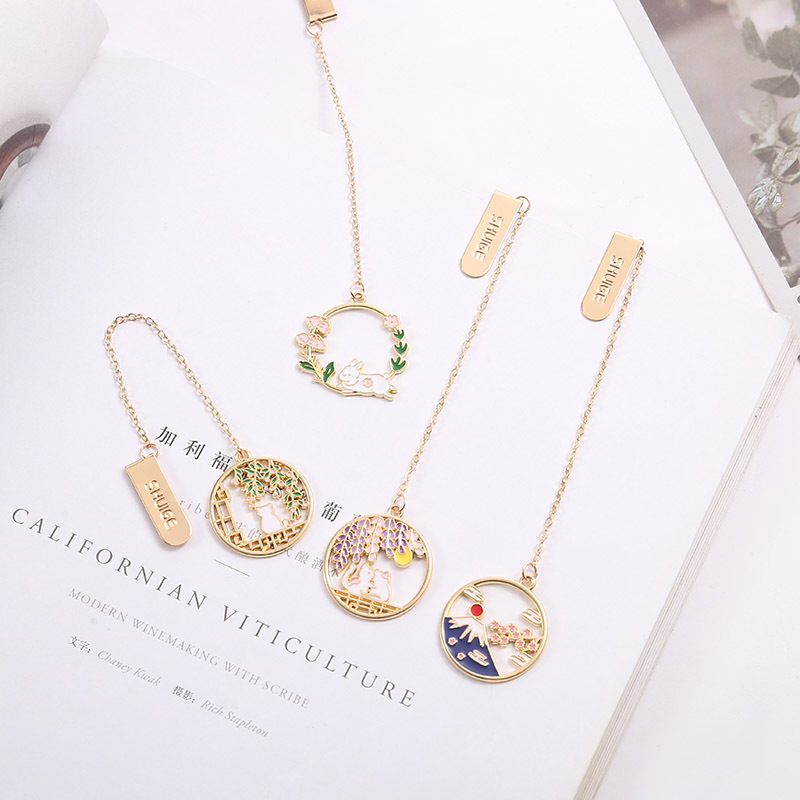 Creative landscape alloy bookmark stationery decoration pendant student small gift book holder metal bookmark manufacturer wholesale