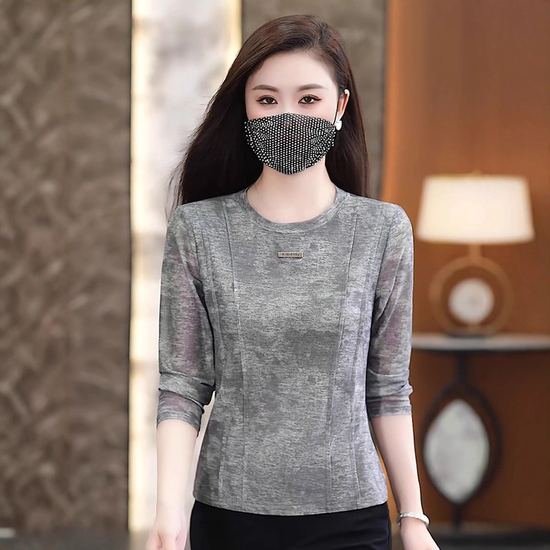 Fashionable and Stylish Long-Sleeve T-Shirt for Women, Early Autumn New Style, Petite Round Neck Top, Slim Fit Versatile Simple Base Shirt