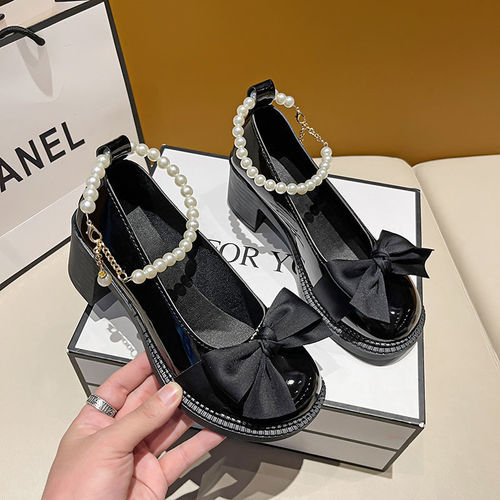 Spring and Summer New Butterfly Knot Pearl Chain French Mary Jane Women's Sandals Match Skirts Thick Heel High Heels Women