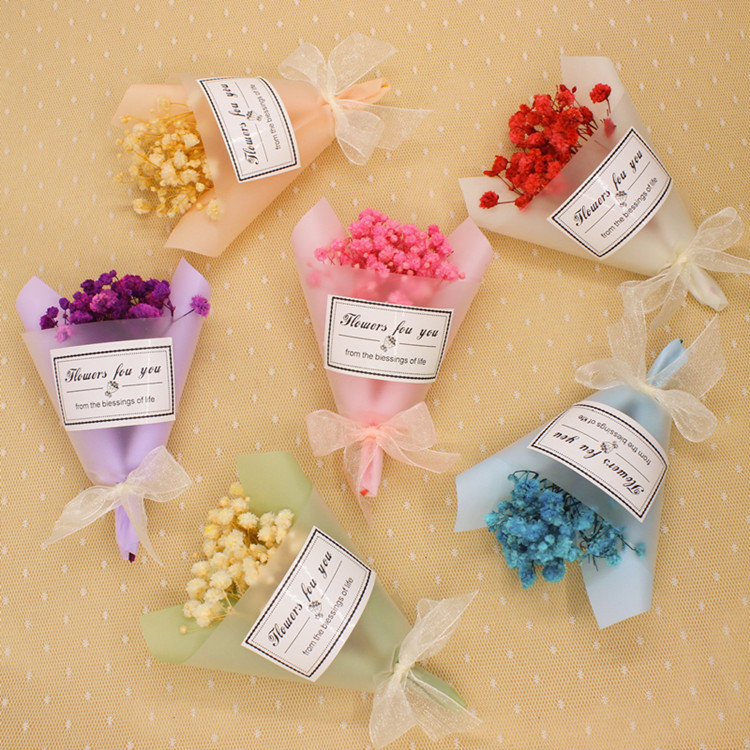 Wholesale mini baby's breath bouquets, DIY dried flower gift boxes, creative holiday presents, and preserved flower decorations.