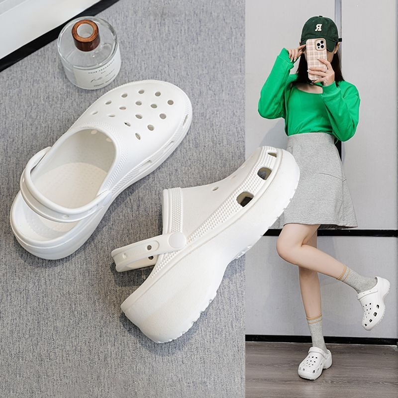 2026 New Model Cloud Hole Shoes for Women, Thick-Soled, Height-Increasing, Integrated Design Without Insoles, Casual Beach Slippers, Versatile 2026 New Model Cloud Hole Shoes for Women, Thick-Soled, Height-Increasing, Integrated Design Without Insoles, Casual Beach Slippers, Versatile