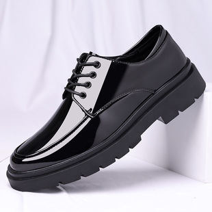 ��Ь����ƤЬ�����eЬ������ʿ���bƤЬ��ɫ�A�^ƤЬ���L����Ь