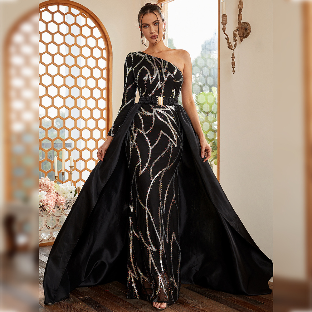 Amazon transfronterizo europeo y americano elegante Banquete de un solo hombro manga larga cabo pequeño trailing vestido de dama de honor vestido de noche vestido de las mujeres