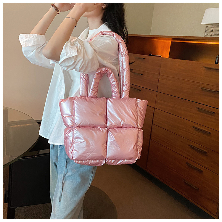 Down Bag Women Fashion Large Capacity Tote Bag High grade Shiny Handbag Simple Checkered Cotton Bag Shoulder Bag_voghion.com
