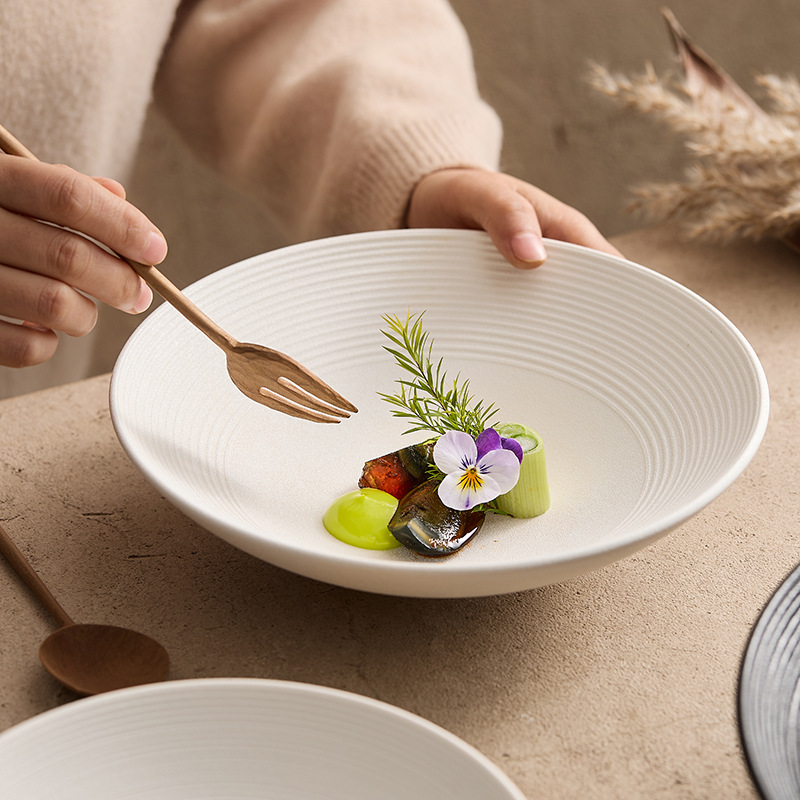 간단한 살라 보울 고급 센스 버킷 그릇 세라믹 가구 가벼운 럭셔리 플레이트 수프 보울 루들 보울 레스토랑 호텔 버킷 플레이트