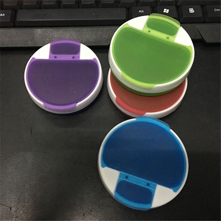 圆形四格旋转药盒 家居药丸盒 外出携带4格药盒塑料