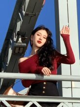 һ���I¶��tɫë�´����Ů���ﴩ��д���Ƥ�݃ȴ�ᘿ�����
