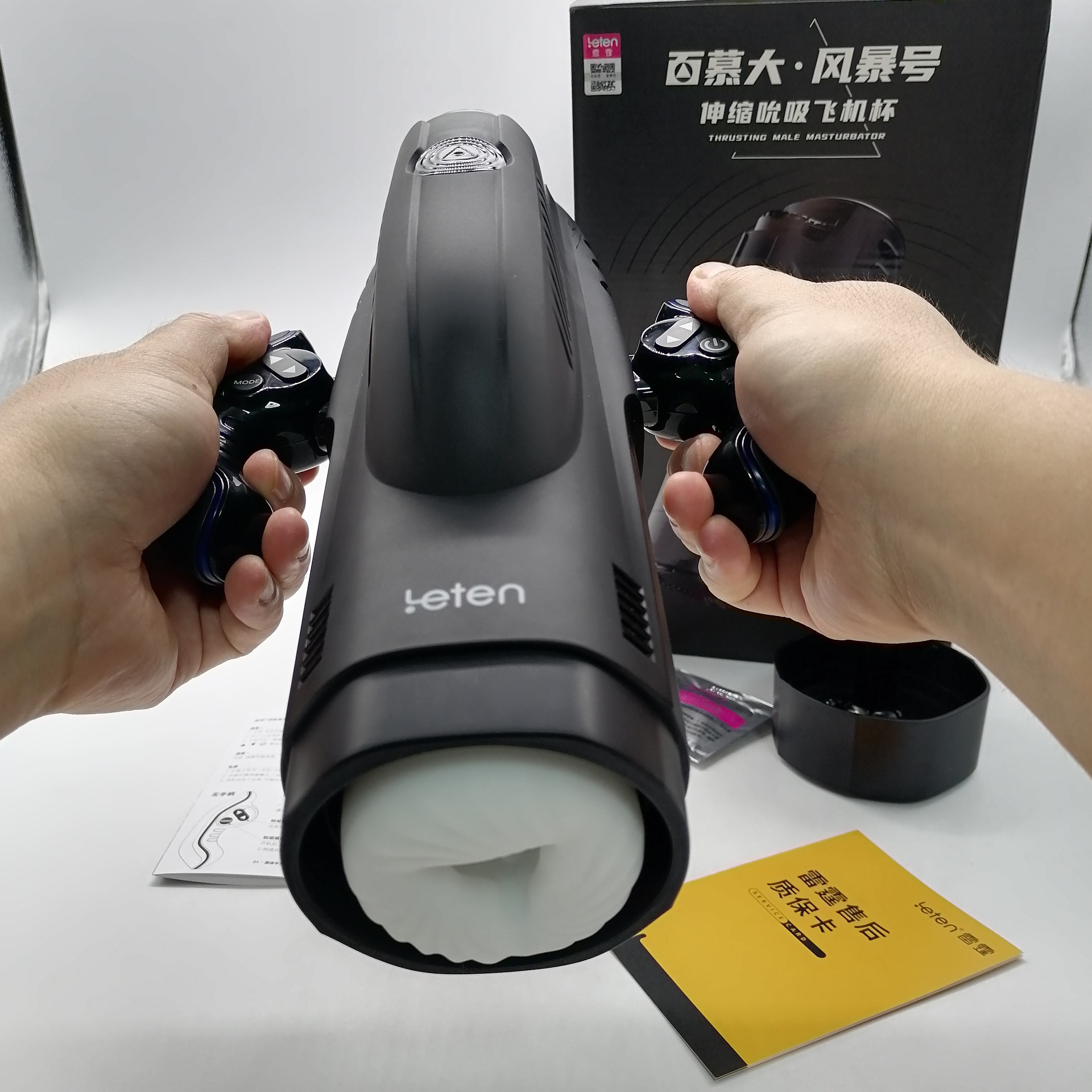 Âm Đạo Giả Leten Thrusting Male Tự Bú Mút Âm Đạo Giả Leten Thrusting Male Tự Bú Mút