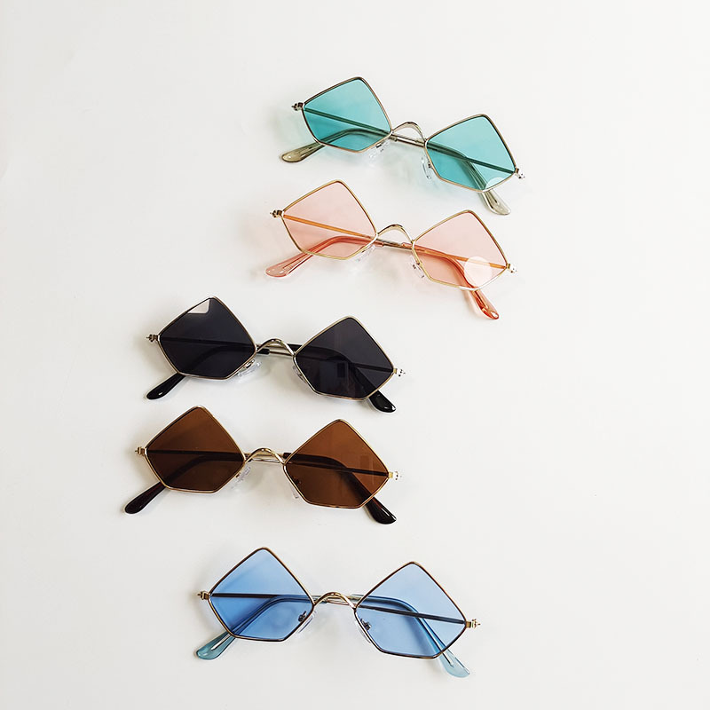 Retro Style Small Polygon Metal Frame Children Sunglasses display picture 1