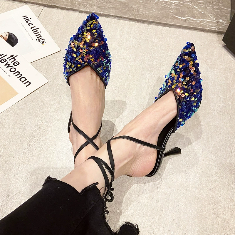 Черные ногти sequins носки?