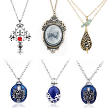 热卖吸血鬼日记周边项链 凯瑟琳复古头像吊坠 马鞭草小鸟回巢配饰