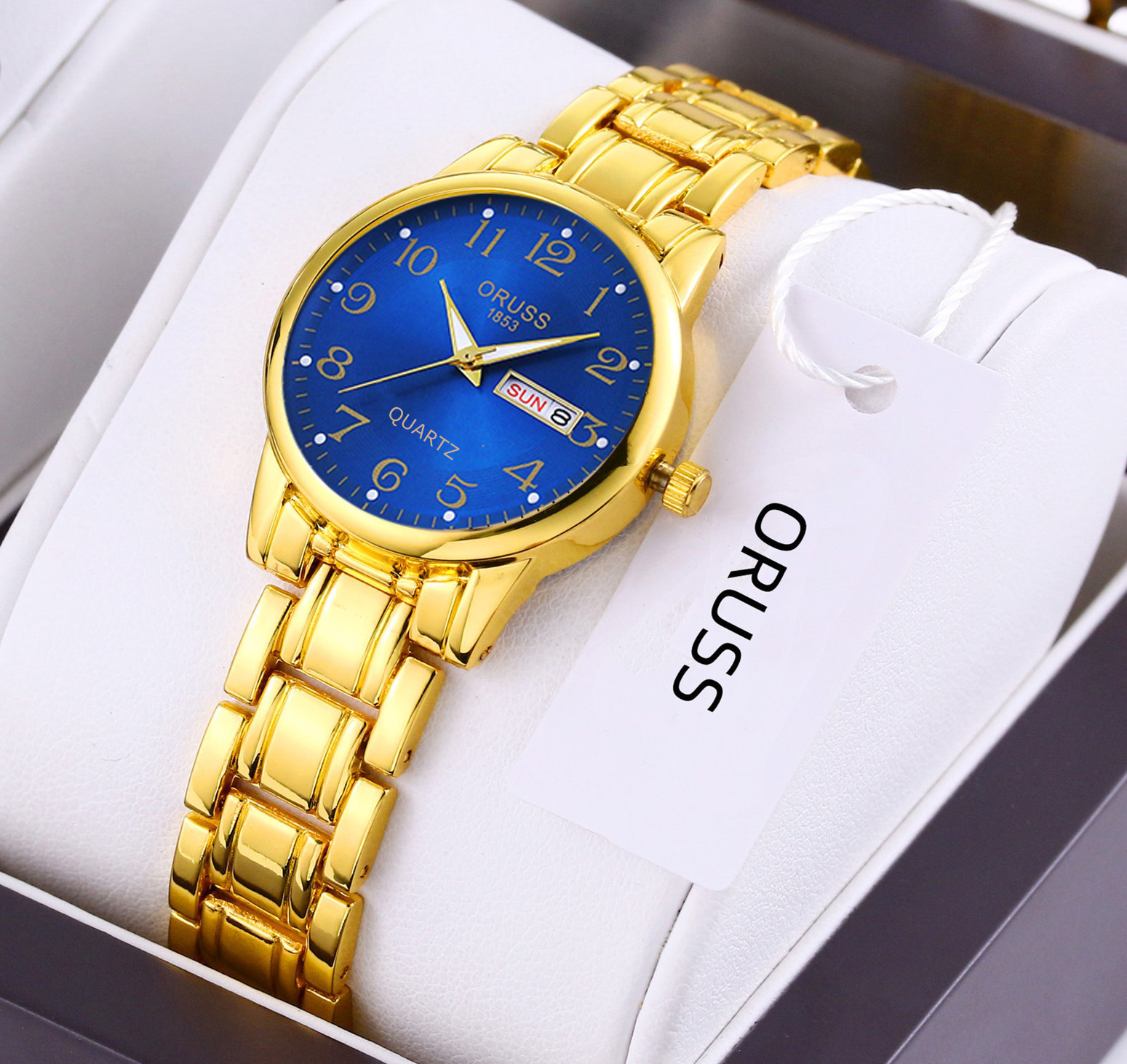 Digital women's model - all gold with blue face