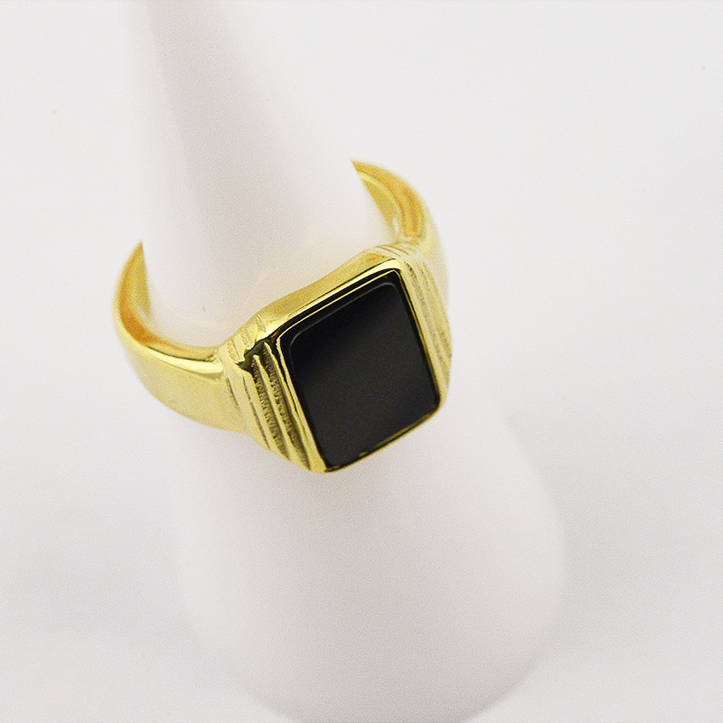 6, 7, 8 Ring Size 1 Piece Quantity Street Occasion PVD Coated Real Gold Plated 18K Gold Square Stainless Steel Exaggerated Waterproof Non Tarnish Rings