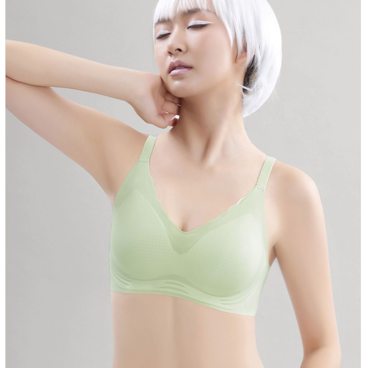 Venta directa de fábrica comercio electrónico transfronterizo Sudeste de Asia Vietnam Tailandia damas sin costuras, sujetador cómodo y transpirable