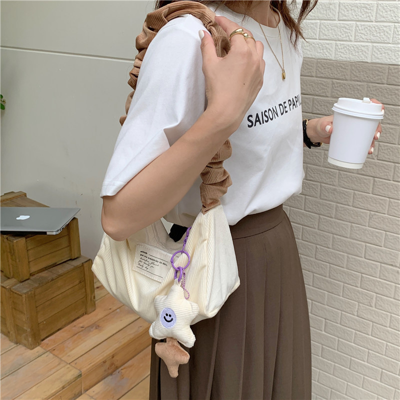 19212 corduroy retro underarm bag, sweet and youthful girl's single-shoulder bag with contrasting colors, cute student square bag undefined