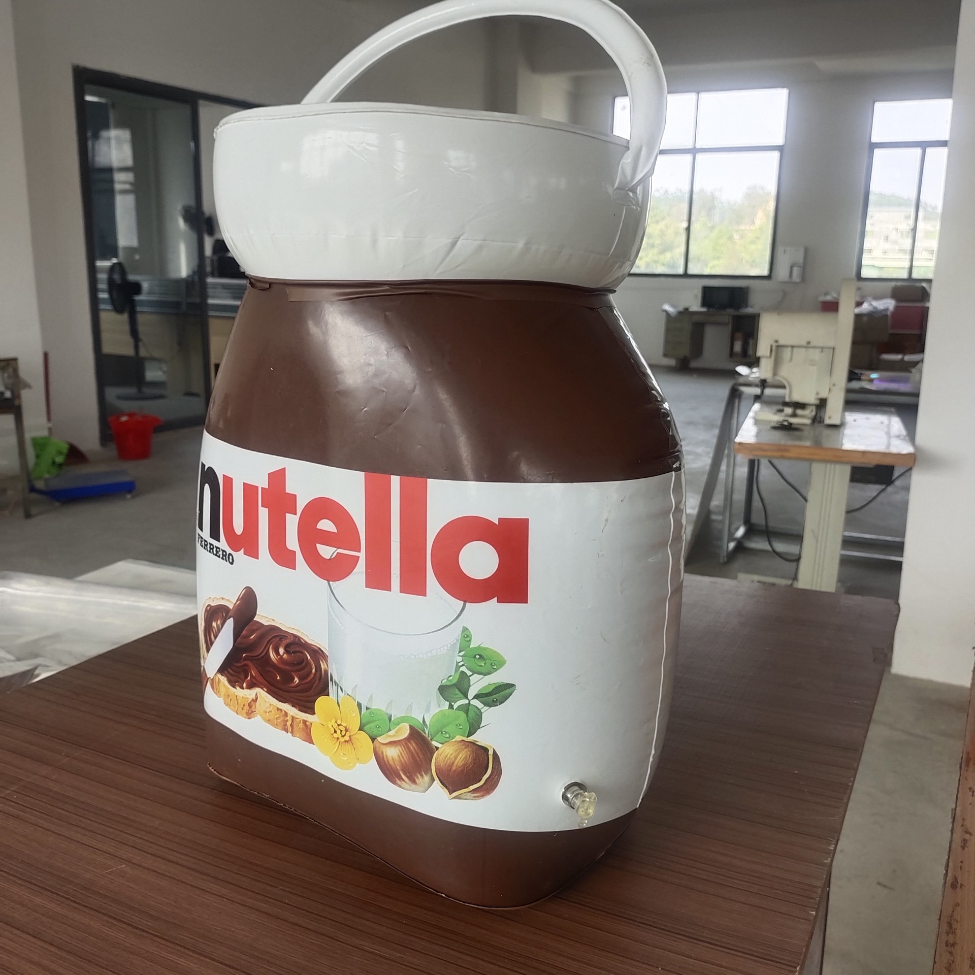 60CM高PVC充气咖啡酱广告模型  充气瓶子广告展示模型