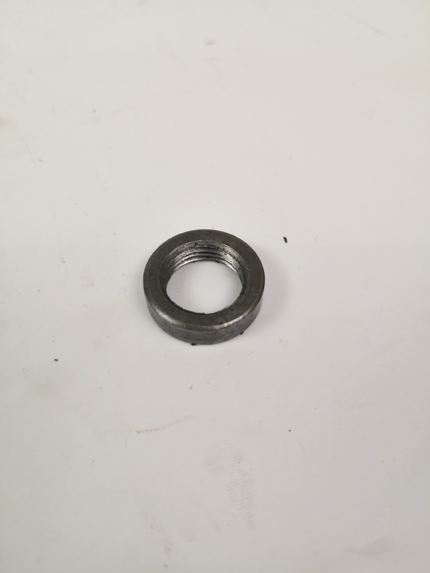 厂家直供介子锁管套花枝扁母螺帽螺丝灯饰五金配件家具佛具饰品