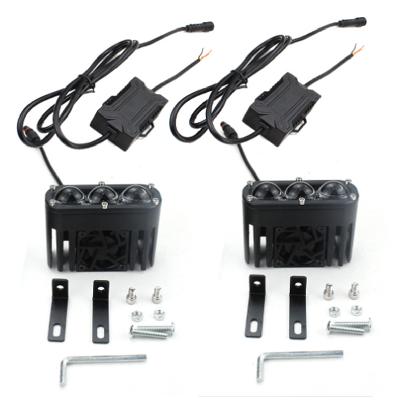 120W tres ojos de alta potencia faro amarillo y blanco bicolor externo gran cañón de acero lámpara de red lámpara de niebla lámpara de motocicleta