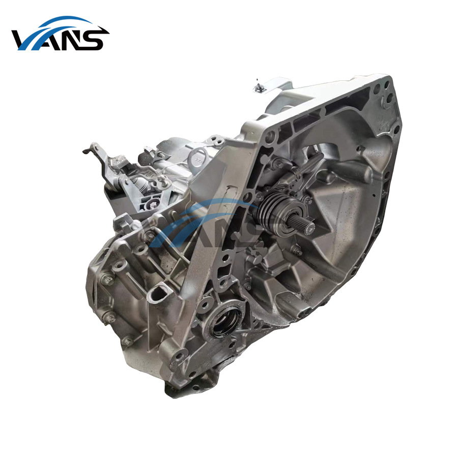 Adecuado para Sylphy 1.5 Liwei 1.6 Tiida HR16 Kaichen D50 Tiida NV200 Caja de cambios manual