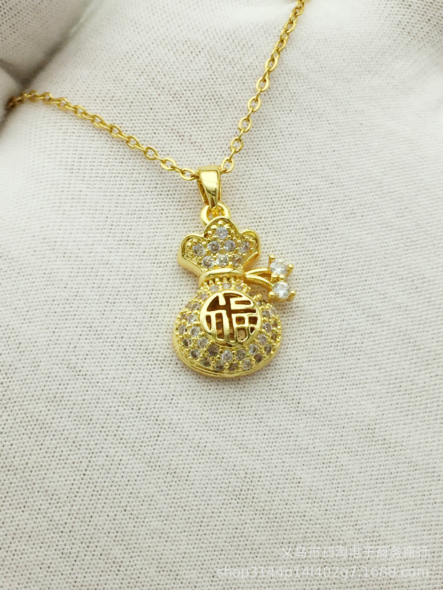 pendant stainless steel