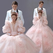 2022新款影楼主题服装韩式婚纱摄影情侣写真泡泡袖拍照蓬蓬裙彩纱