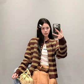 现货美拉德m傢撞色条纹针织开衫女圆领单排扣宽松短款毛衣外套