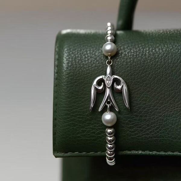 Classic design fashionable universal sophisticated high-end bracelet