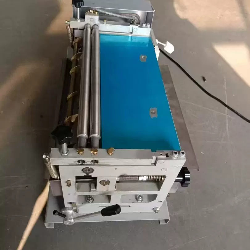 广东过胶机台式调速型白胶机制造厂家直销批发质量保证可靠