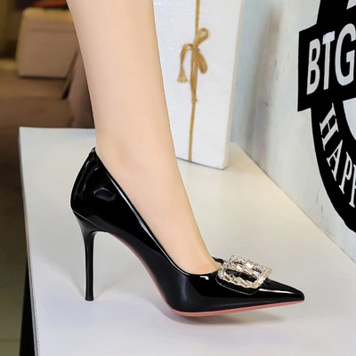 9283-K213 European and American banquet high heels women's fashion rhinestone buckle pointed sexy thin heel patent 