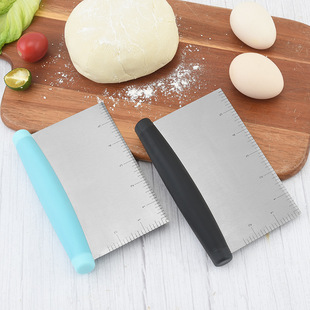 Spot stainless steel flour cutting with scale cutting knife dough cutting and scraping panel baking tools