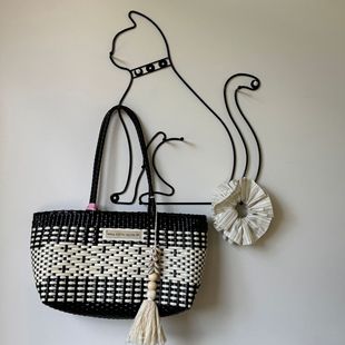 ��Ͱ��͹żtɫ��ͨ������h�O���ڒ��b����P���ҿɐ�С؈��ñ��