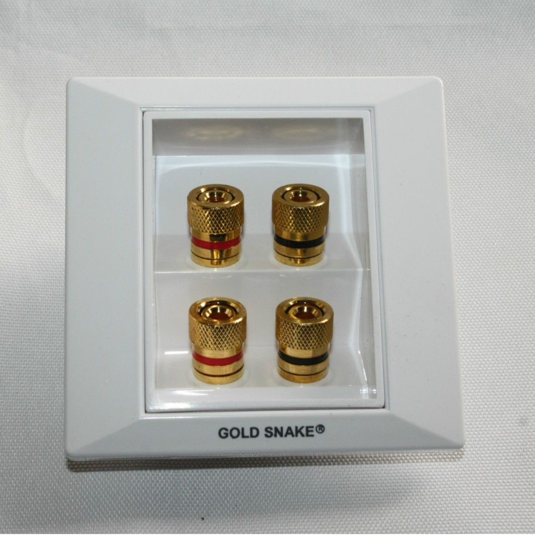 86 墙壁面板  内装四位音响香蕉插座4MM插座