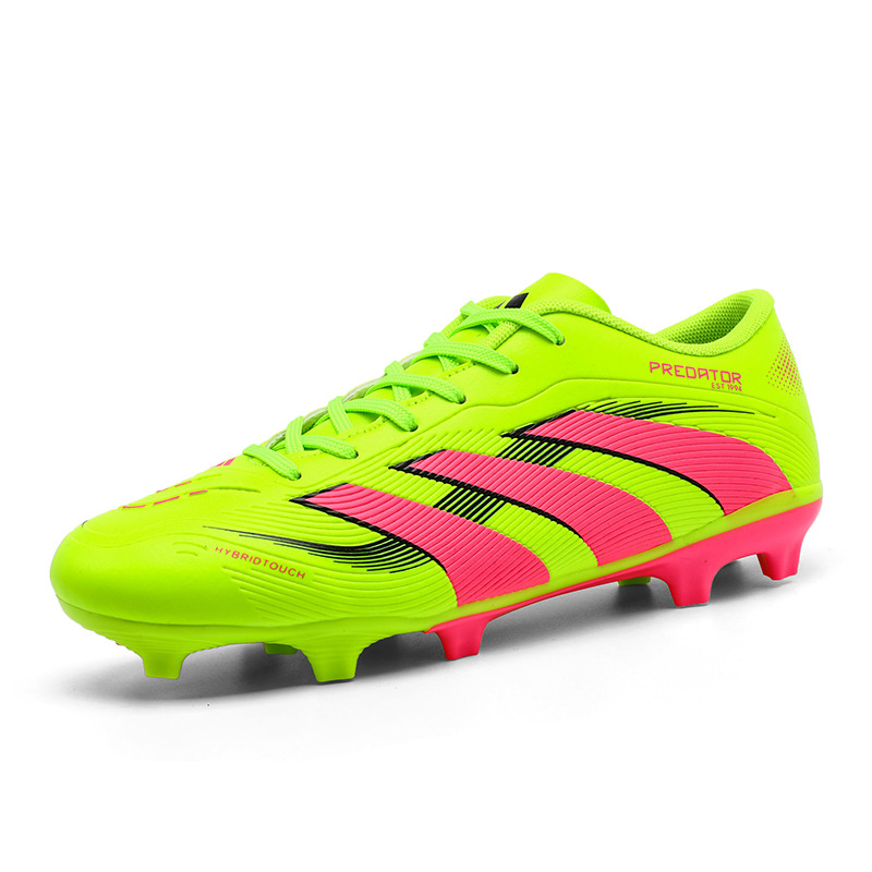 2025 nuevos zapatos de fútbol transfronterizos de clavos largos y bajos zapatos de entrenamiento para adolescentes para hombres y mujeres SCOOER SHOES